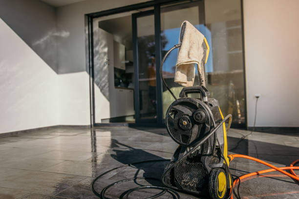Spring Cleaning in Grundy Center, IA
